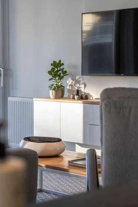 Home Away, Light and Bright Apartment in Zeeland, Netherlands