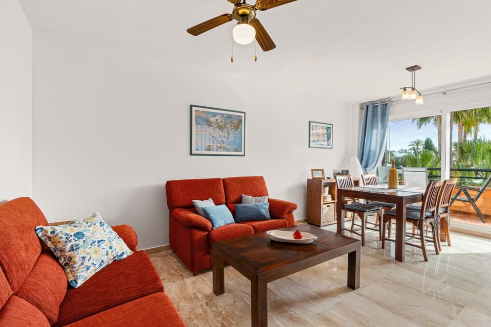 Apartment close to the sea in Las Chapas Apartment in Marbella