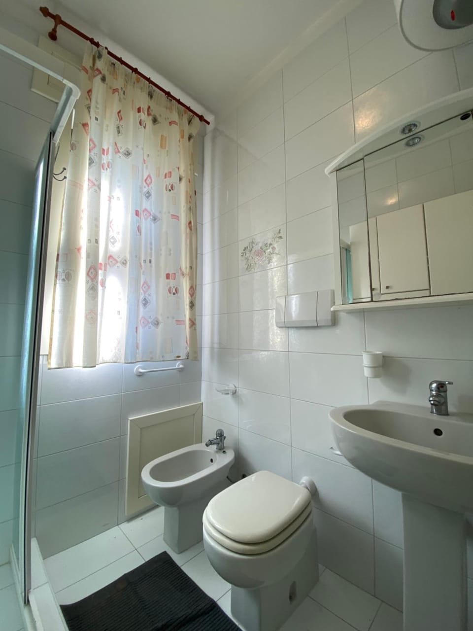Shower, Toilet, Bathroom, bidet