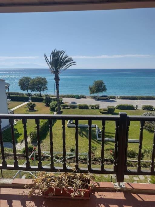Beautiful sea side maisonette in Posidi Halkidiki House in Halkidiki