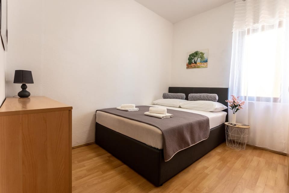 Summer Omiš apartment Apartment in Split-Dalmatia County