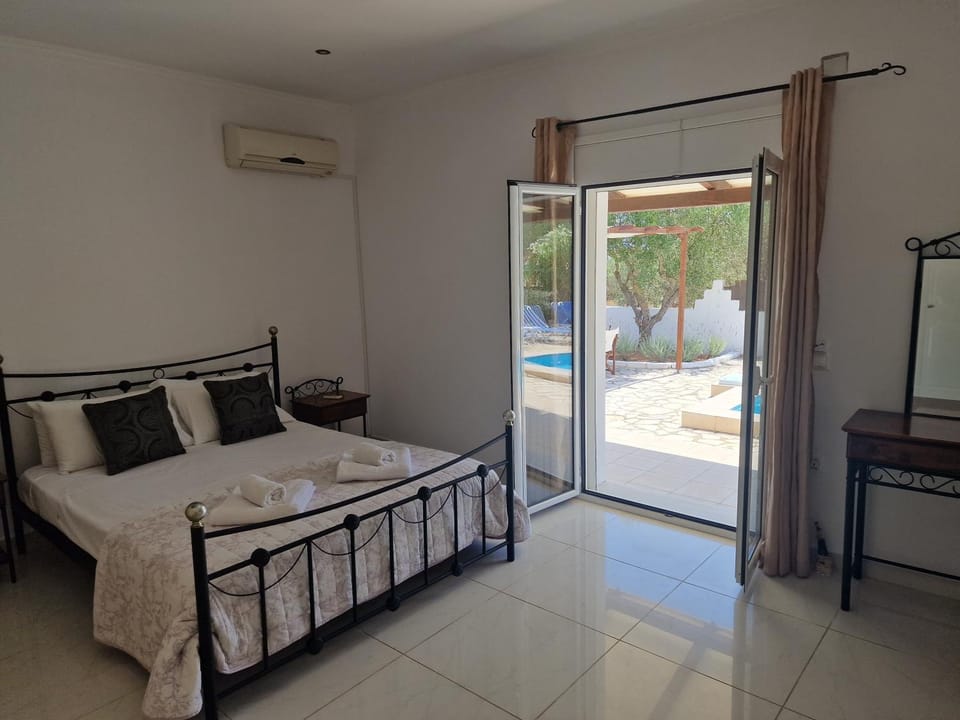 Bed, Bedroom, Swimming pool, hair dryier, towels, air conditioner