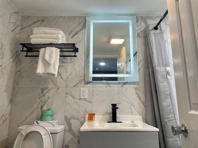 Bathroom, towels
