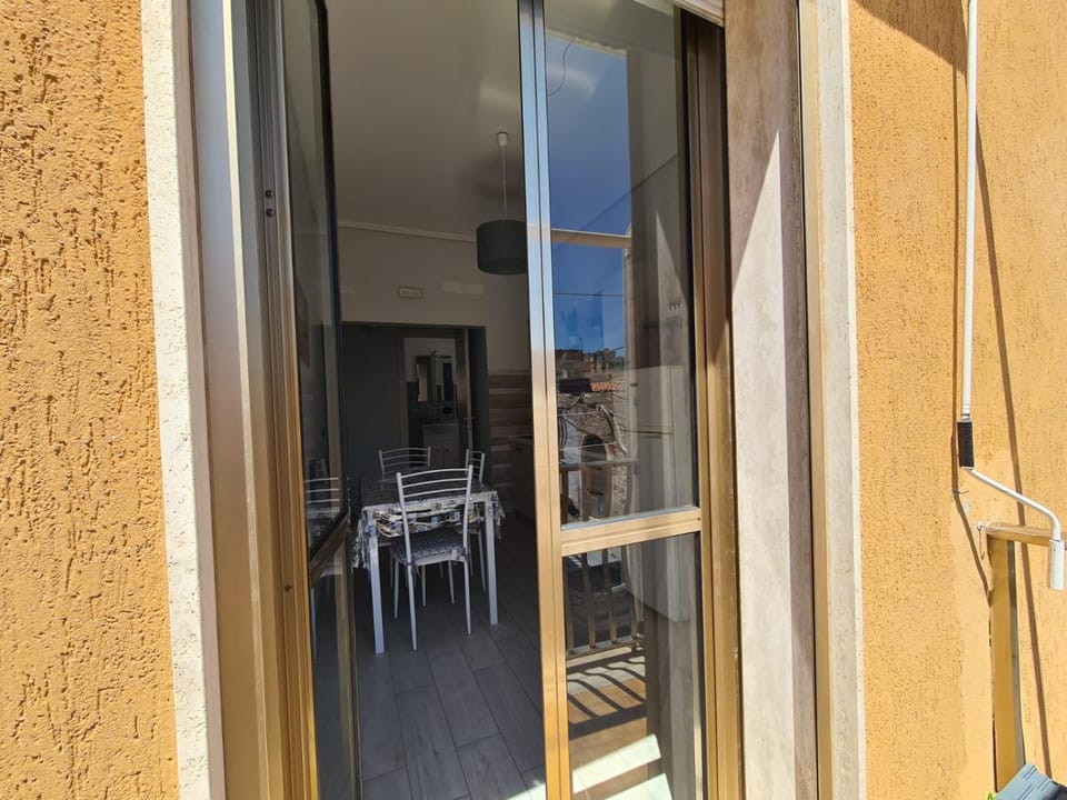 Day, Balcony/Terrace, Dining area