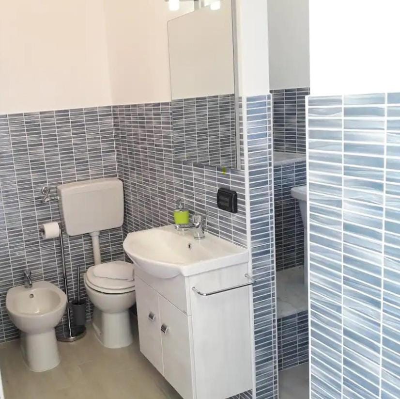 Toilet, Bathroom, bidet