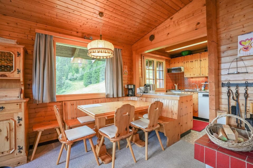 Chalet Lieke Apartment Chalet in Canton of Valais