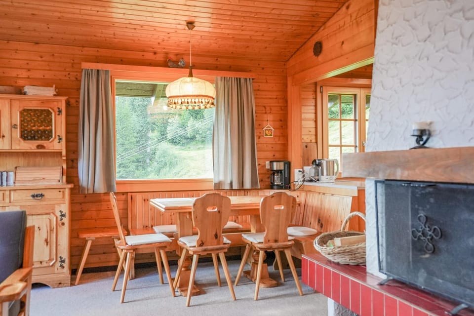 Chalet Lieke Apartment Chalet in Canton of Valais