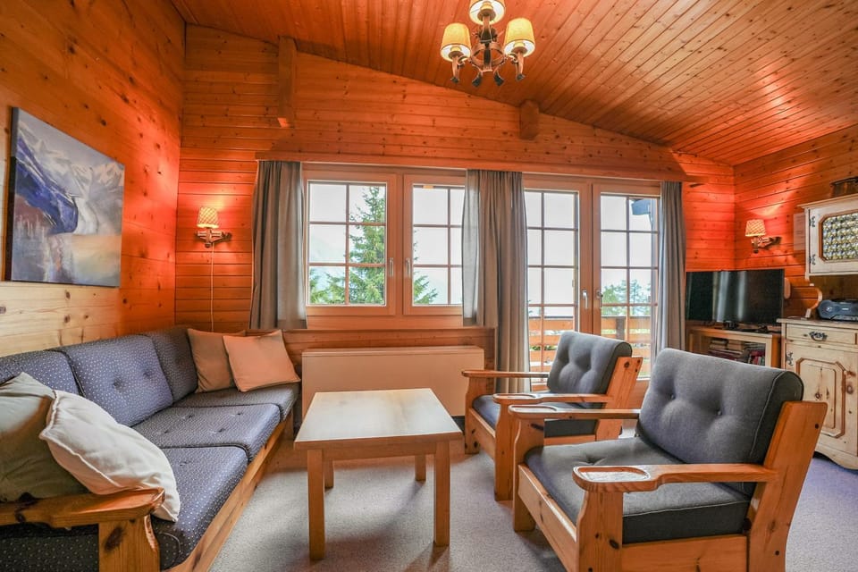 Chalet Lieke Apartment Chalet in Canton of Valais