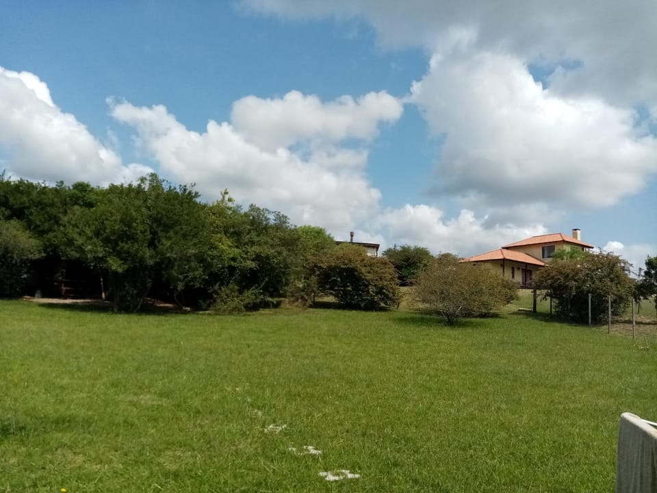 Runa, Marcos de los Reyes villa serrana House in Maldonado Department, Uruguay