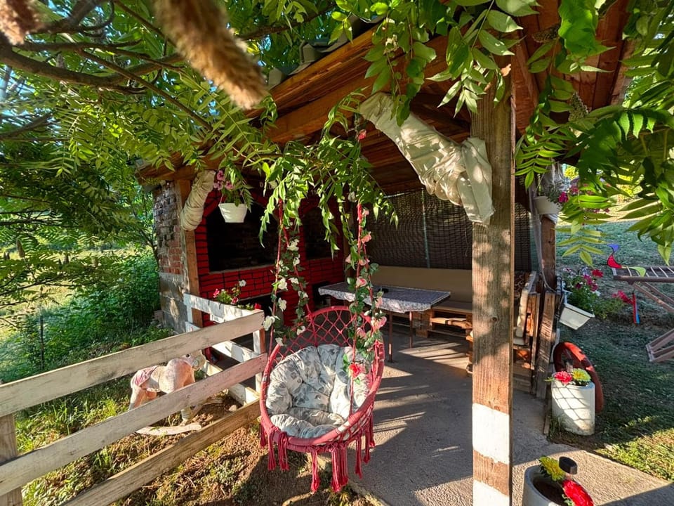 Natural House House in Federation of Bosnia and Herzegovina