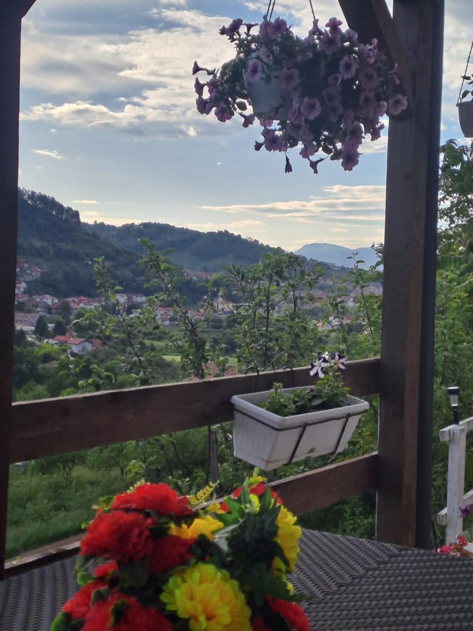 Natural House House in Federation of Bosnia and Herzegovina