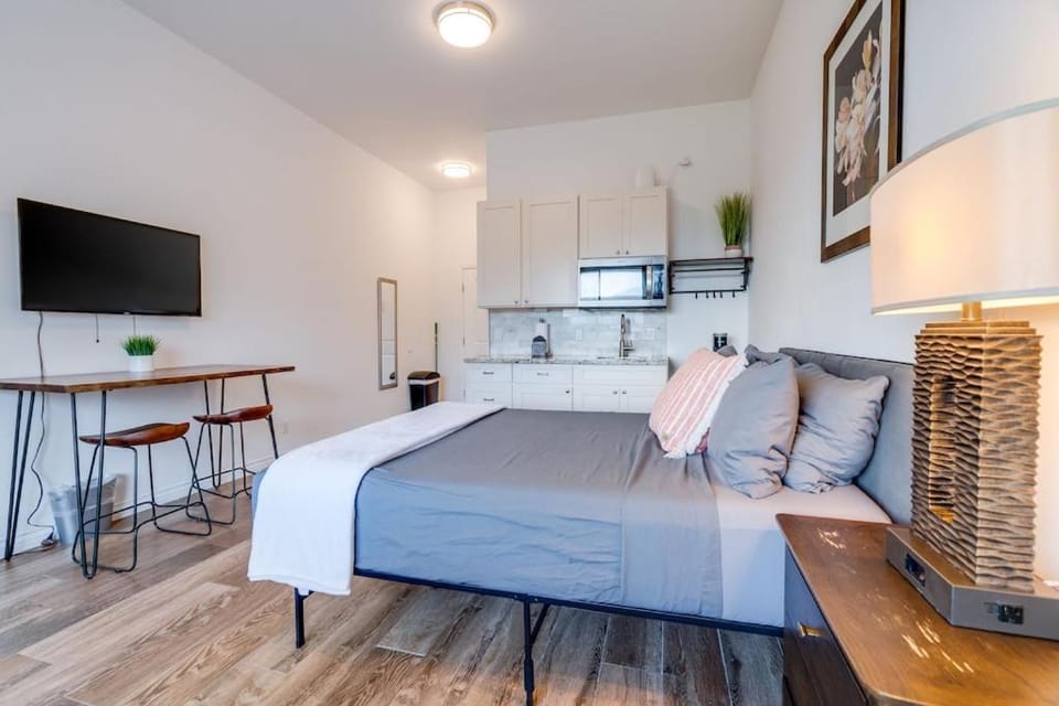 Unit 24 Waena Inn - Maui Private Suite Apartment in Wailuku