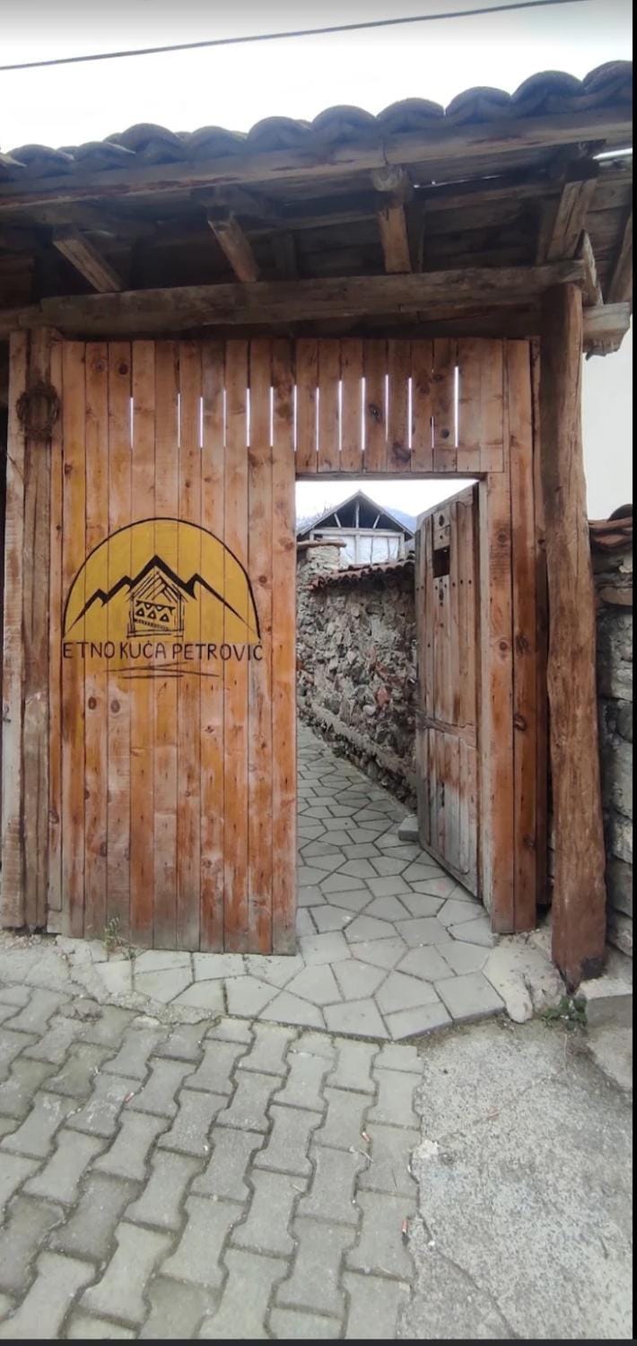 Etno kuca Petrovic Hotel in North Macedonia