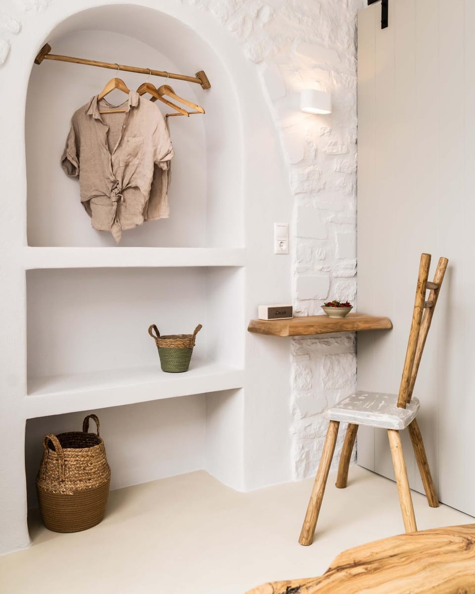 Bedroom, wardrobe