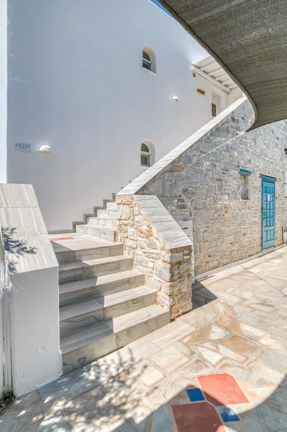 Property building, Facade/entrance, Day
