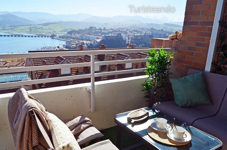 Day, Natural landscape, View (from property/room), City view, Mountain view