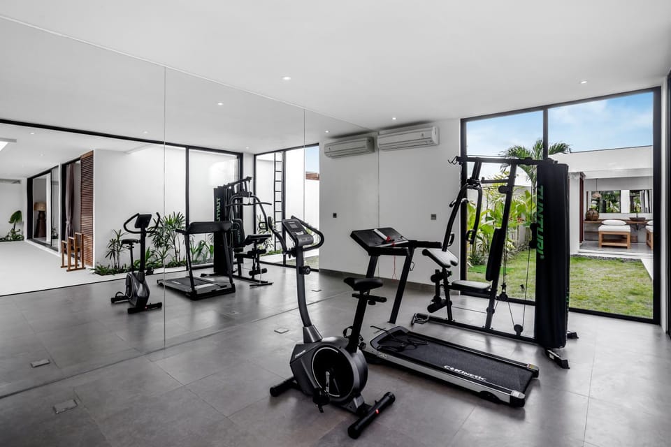 View (from property/room), Fitness centre/facilities