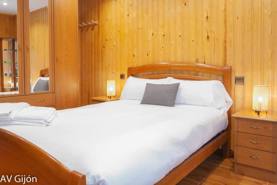 AVG Álvaro de Albornoz 19 Apartment in Gijón