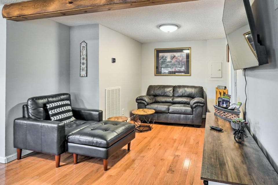 Pigeon Forge Cabin w/ Private Hot Tub & Gas Grill Cabin in Pigeon Forge