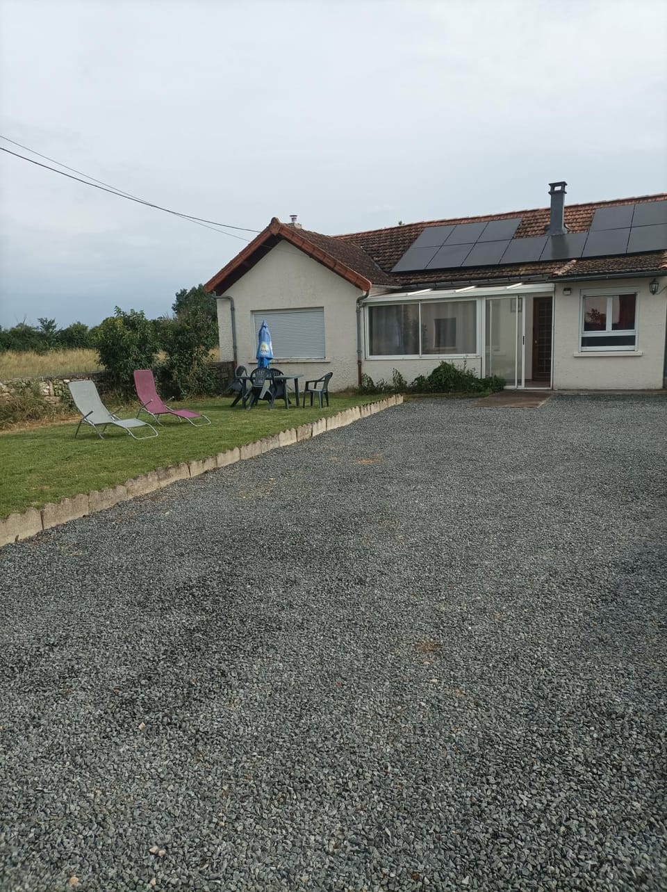 Property building, Garden, Balcony/Terrace