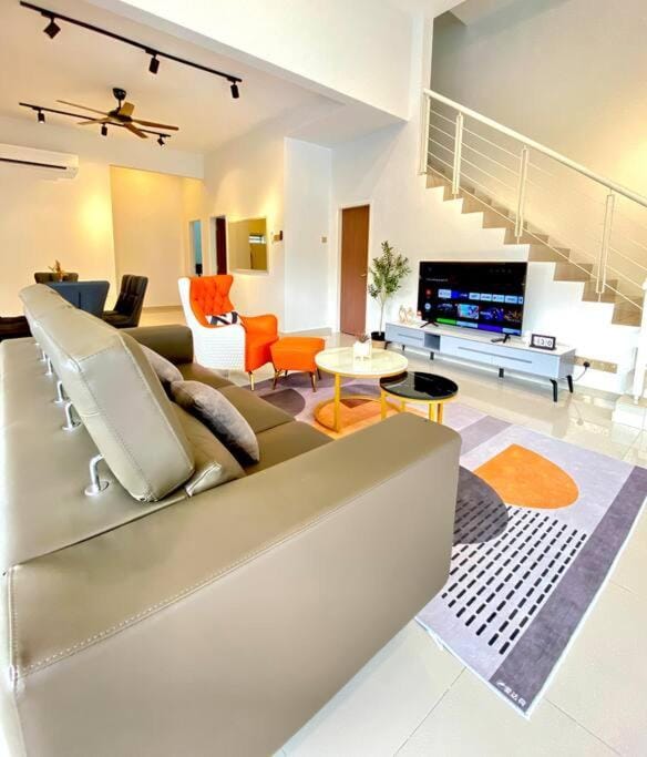 Kuala Selangor Modern Homestay with Pool 20pax House in Selangor, Malaysia