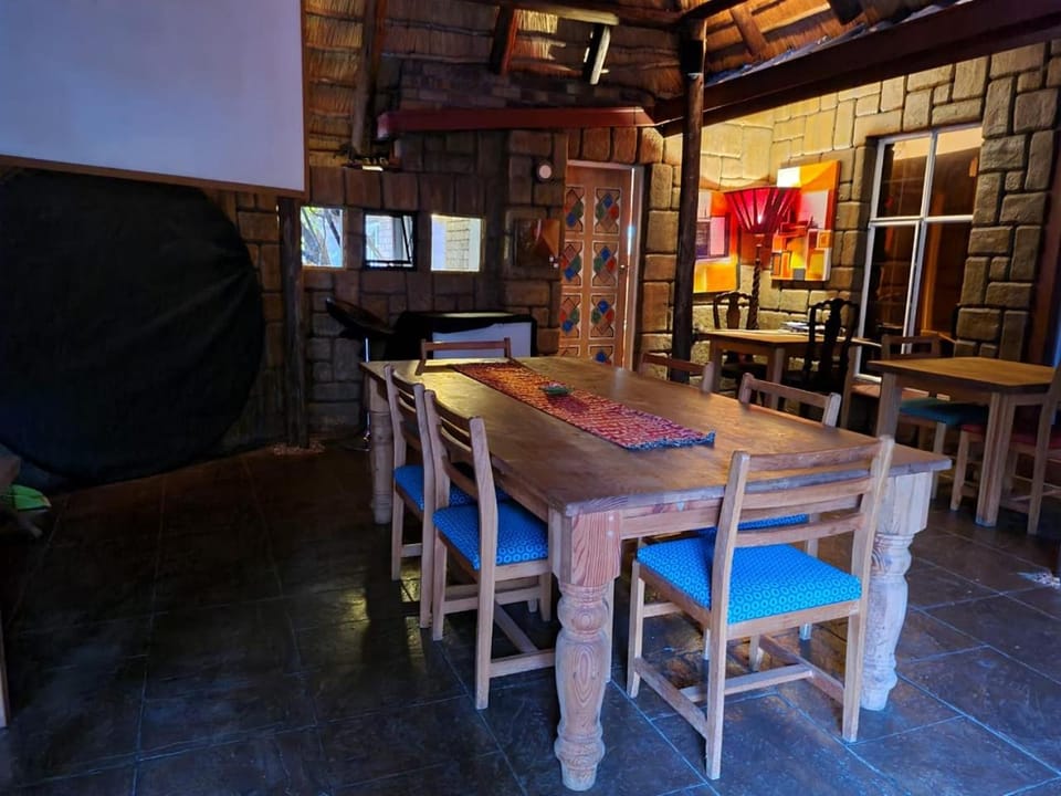 Banquet/Function facilities, Seating area, Dining area