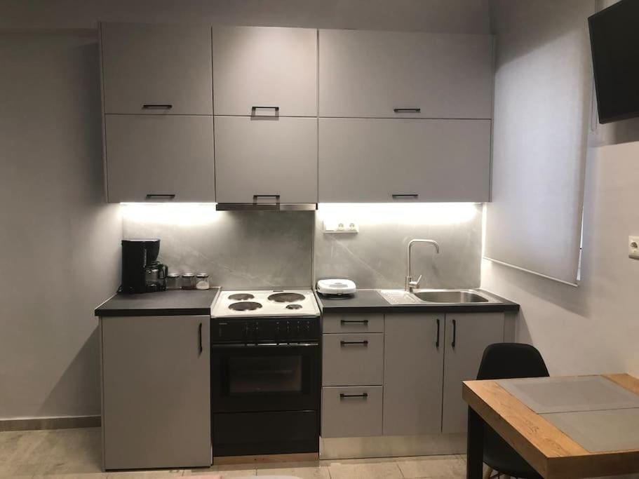 Vv Cosy Host 1 private parking Apartment in Peloponnese, Western Greece and the Ionian