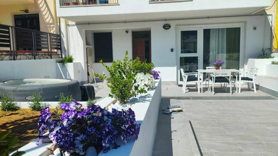 Property building, Garden