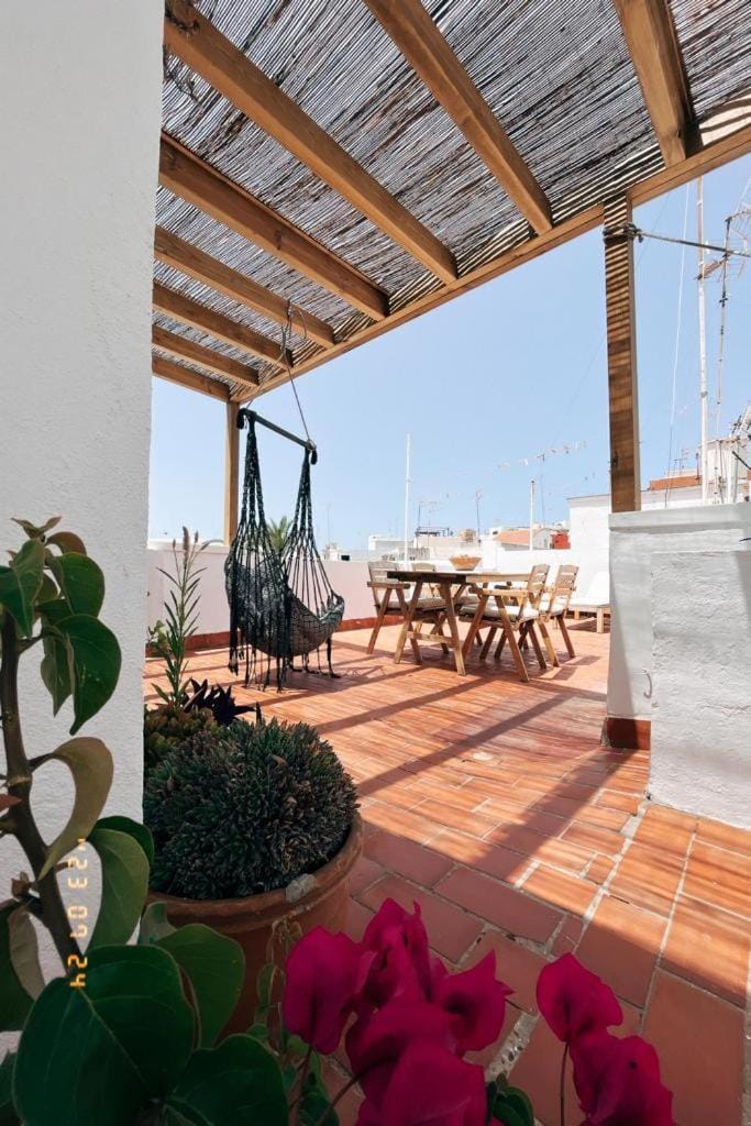 View (from property/room), Balcony/Terrace