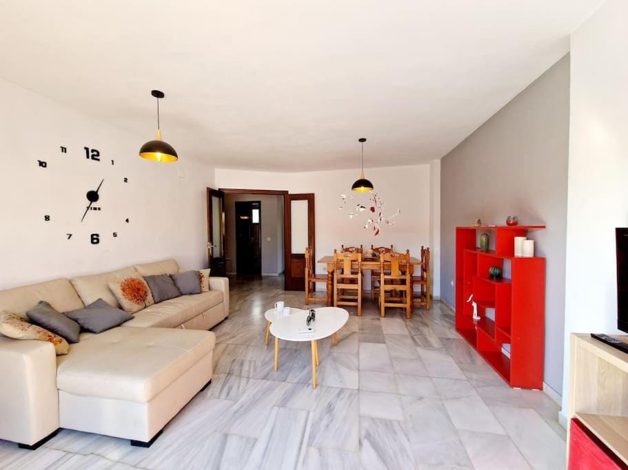 Semi-detached house in Butiplaya Apartment in Costa del Sol