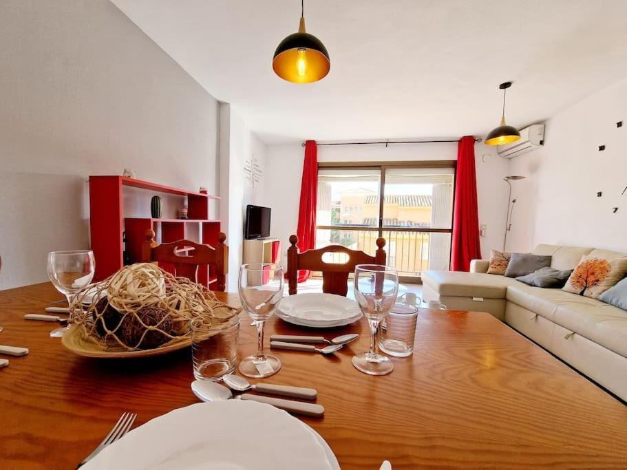 Semi-detached house in Butiplaya Apartment in Costa del Sol