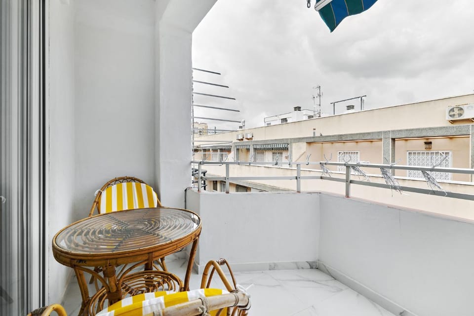 Los Locos-dos minutos Apartment in Torrevieja