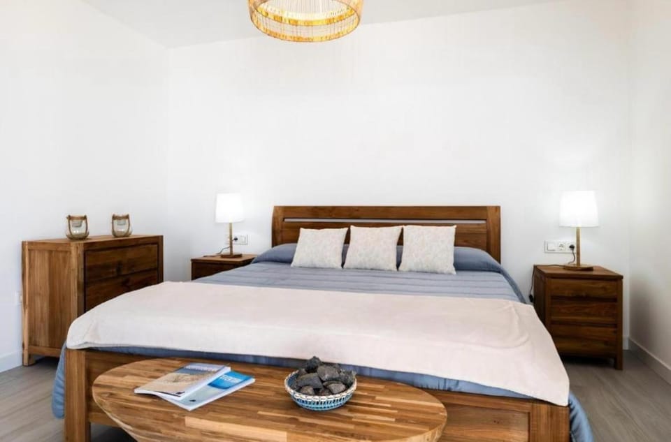 Casa Tiare - Roof Top - by FTV Holidays Homes Apartment in Maxorata