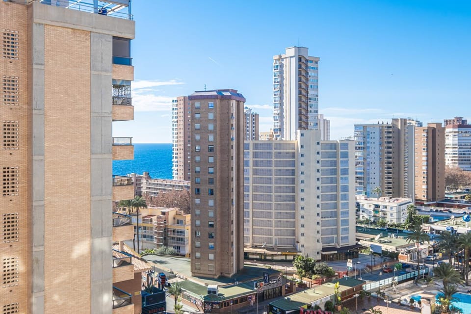 Off site, Day, Neighbourhood, Beach, City view, Sea view, Street view