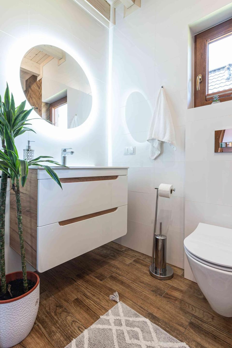 Toilet, Bathroom