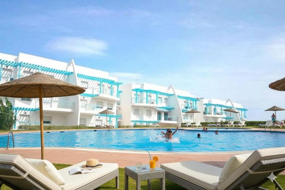 Property building, Pool view, Swimming pool, sunbed