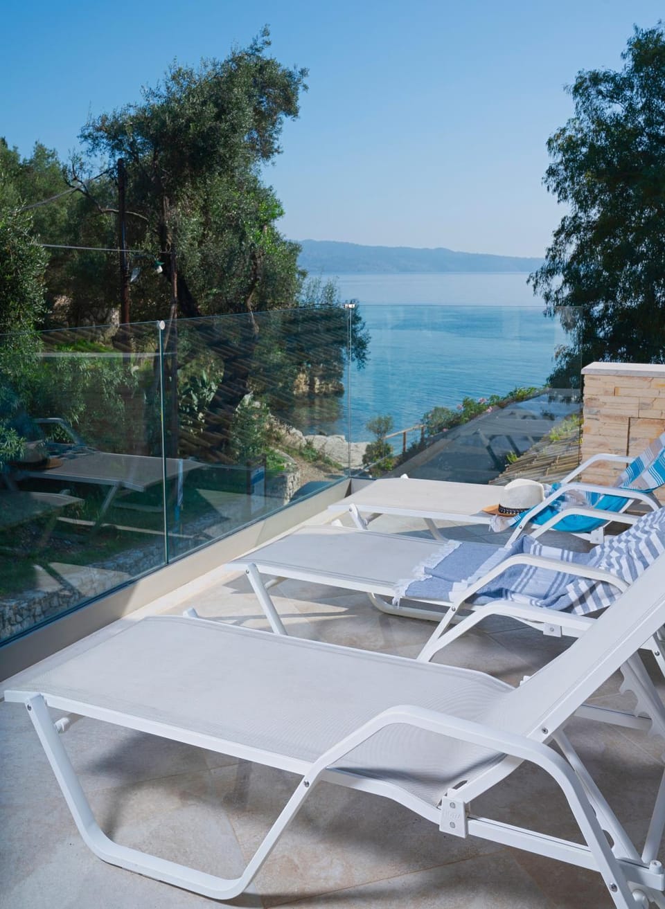 Balcony/Terrace, Beach, Sea view, sunbed