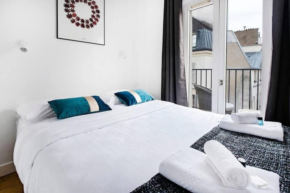 Superbe studio avec balcon au coeur de Montorgueil Apartment in Paris