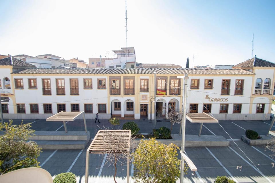 Property building, Neighbourhood, City view, City view, Street view, Street view