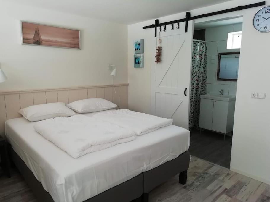Strandhuisje DAAN dicht bij zee en strand Apartment in Callantsoog