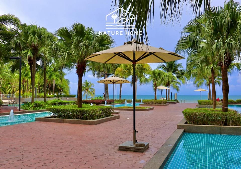 Natural landscape, Activities, Swimming pool