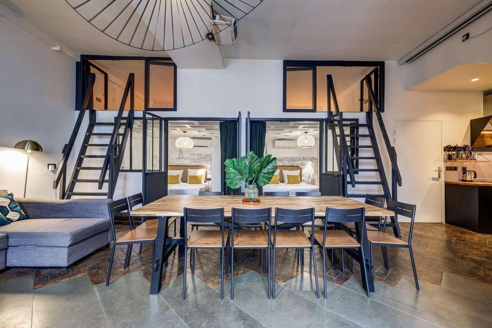 Stylish and sunny 7BD with garden for 17 guests! Apartment in Paris