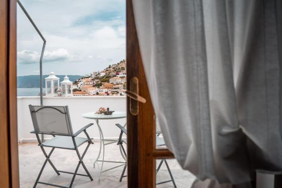 SUNSET STUDIO - HYDRA DREAM HOUSES Apartment in Islands