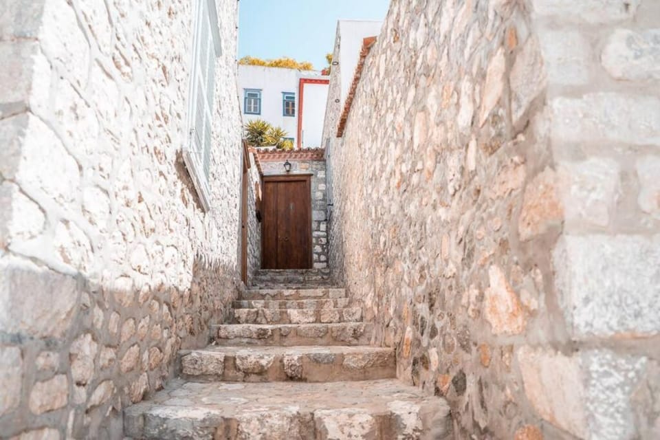SUNSET STUDIO - HYDRA DREAM HOUSES Apartment in Islands