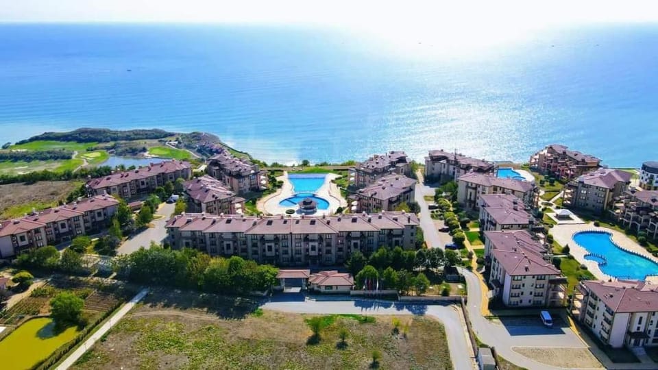 Sea view, Swimming pool