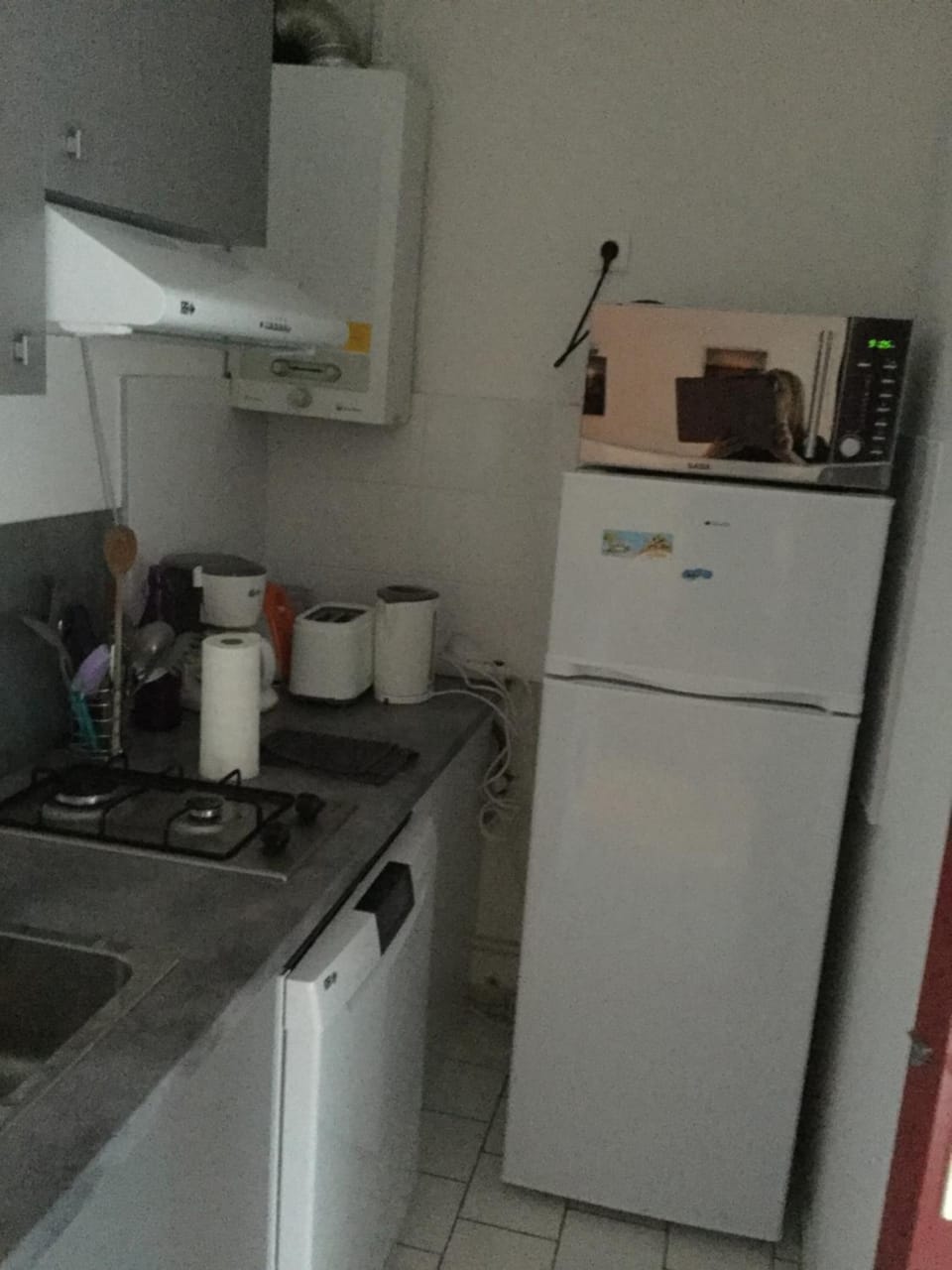 Kitchen or kitchenette