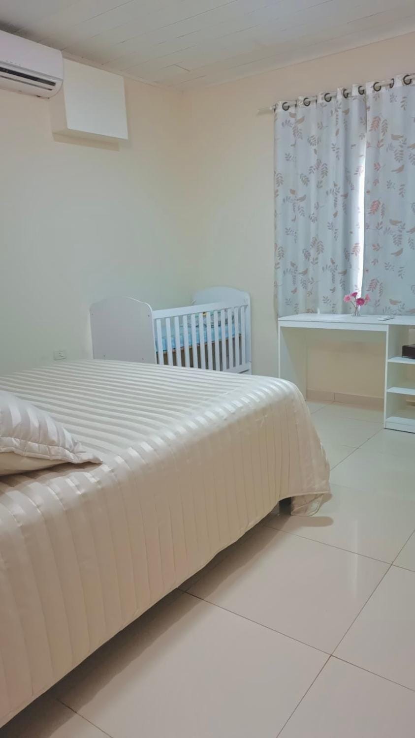 Bed, Photo of the whole room, Seating area, Bedroom, air conditioner