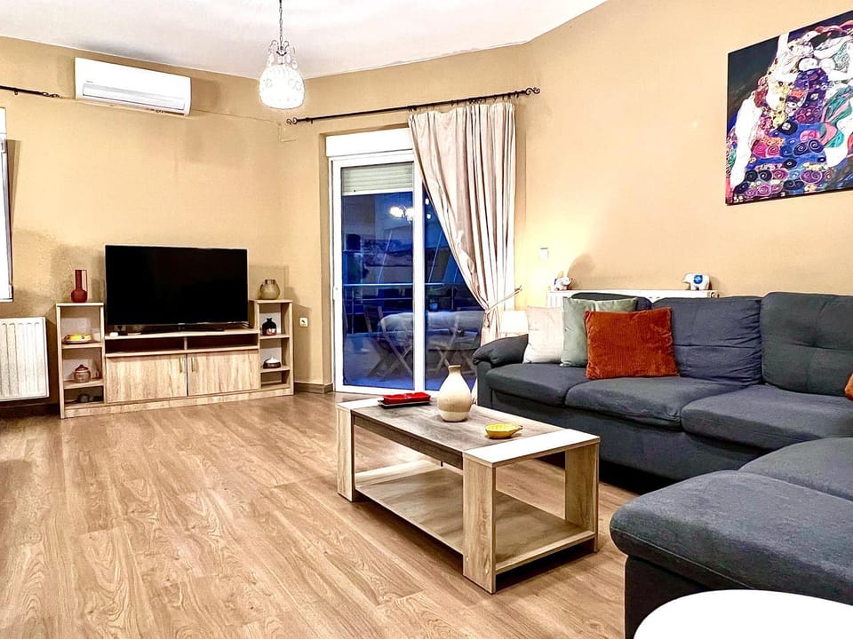 Odyseia Apts I at the center of the City & Old Town Apartment in Chania