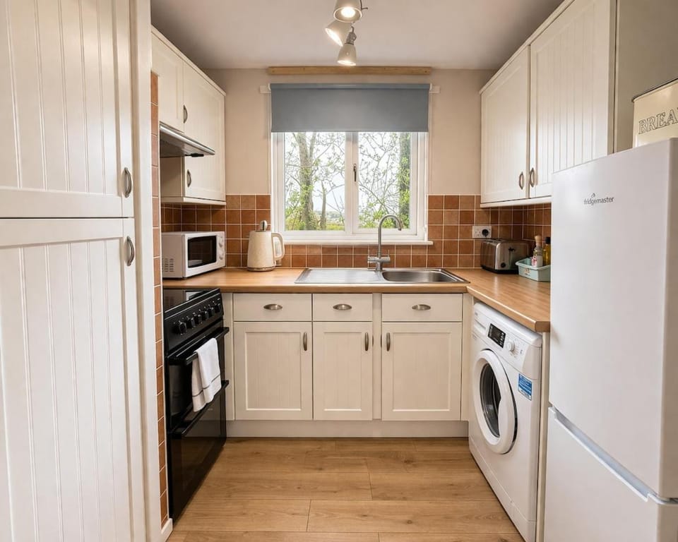 65 Strawberry Hill, Tolroy Manor House in Hayle
