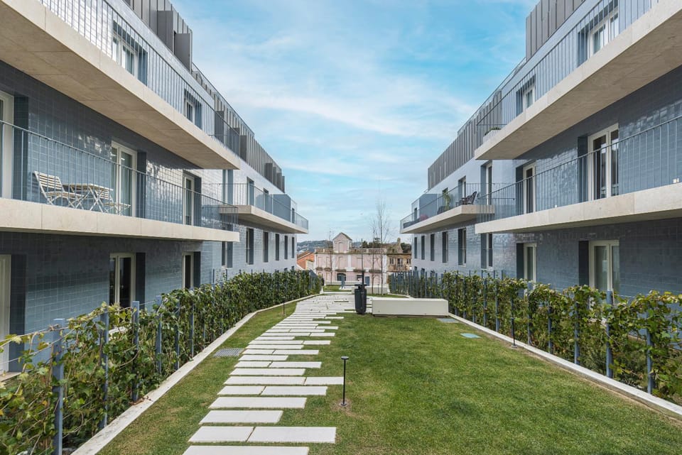 Property building, Garden, Garden view